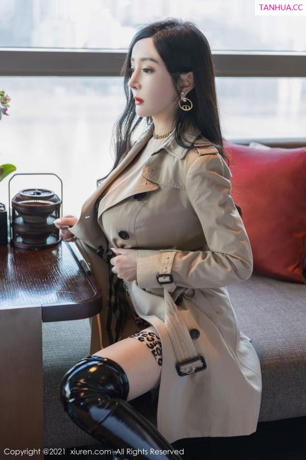 允薾  [XiuRen]高清写真图 2021.09.29 No.4020 允薾第12张图片